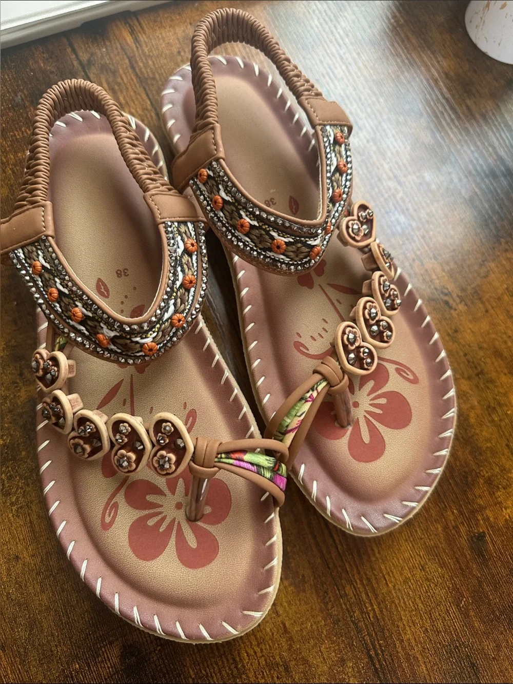 Beaded Floral Toe-Loop Sandals in Brown